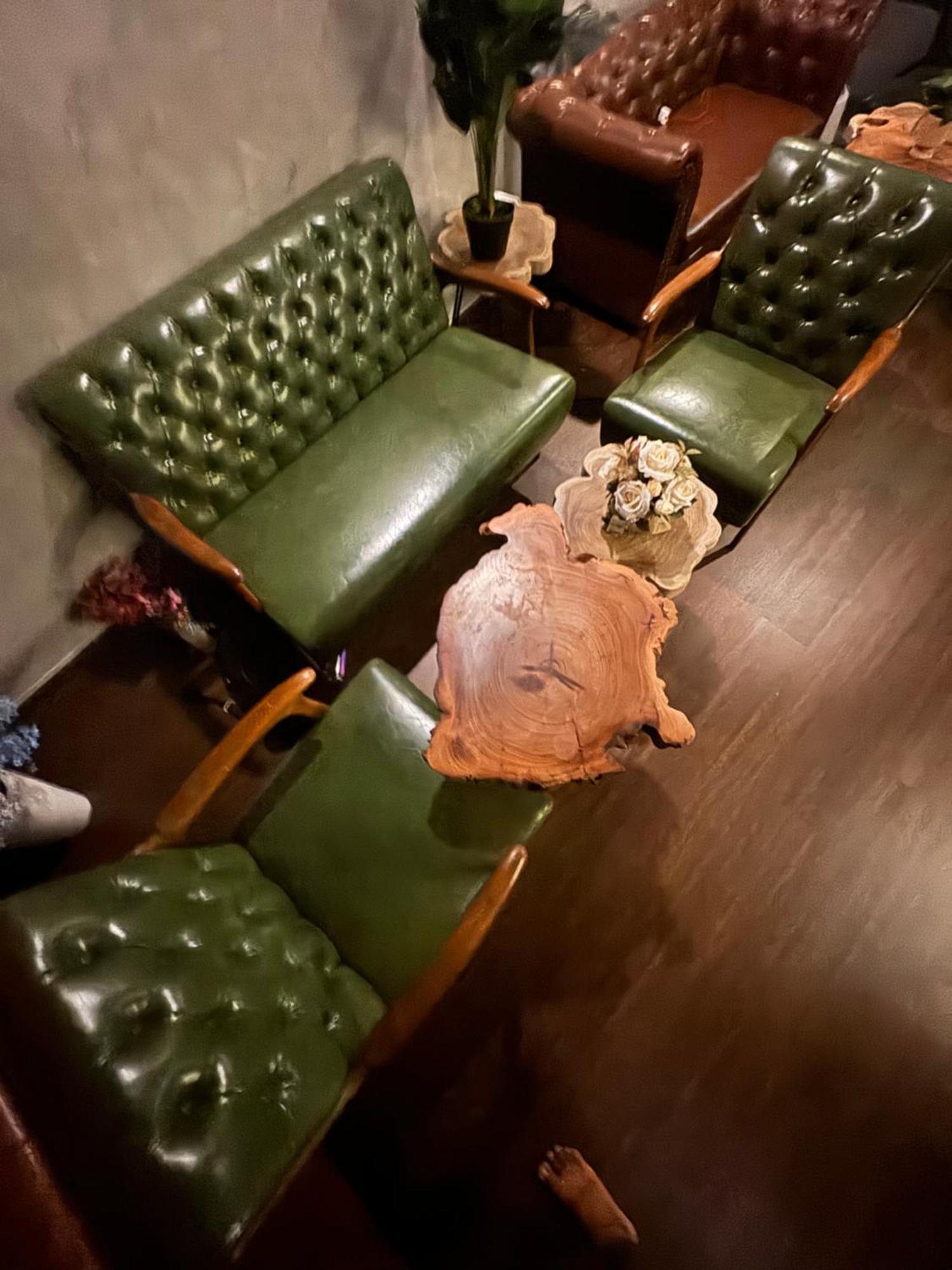 Bud Brew Beyond Dispensary And Hotel Bangkok Bagian luar foto