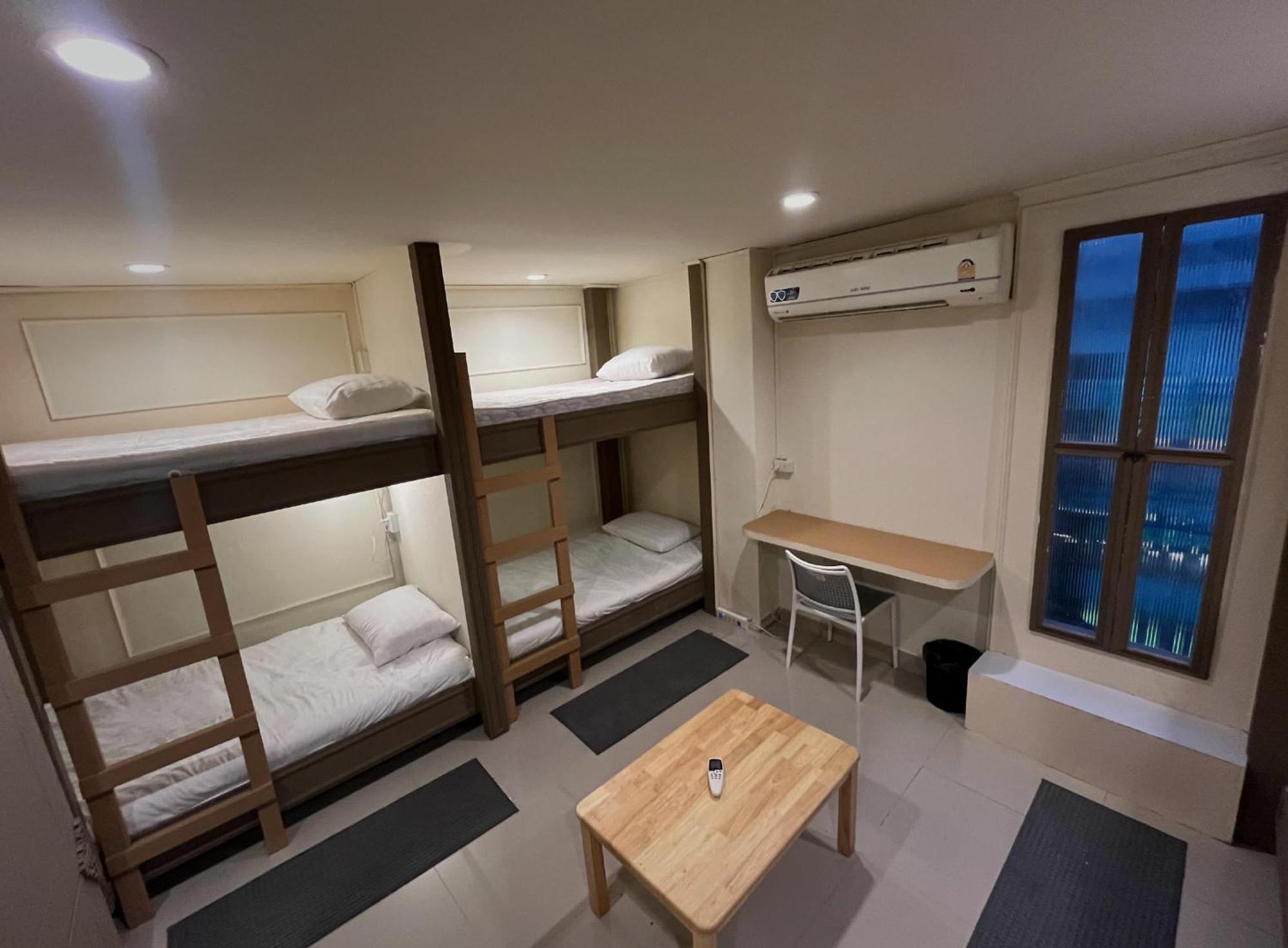 Bud Brew Beyond Dispensary And Hotel Bangkok Bagian luar foto